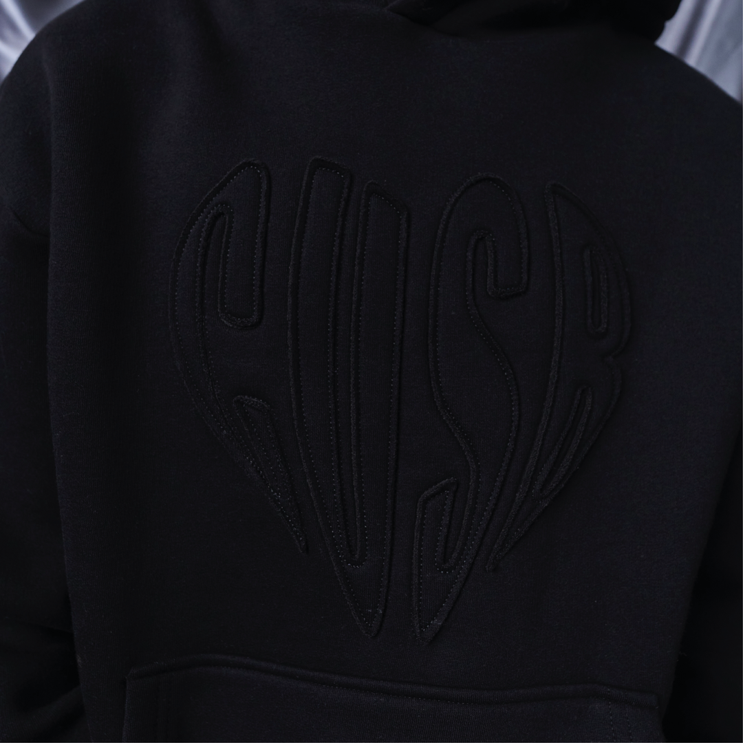 HEART HOODIE BLACK
